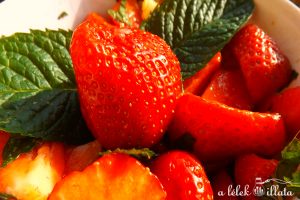 epersaláta aromavízzel